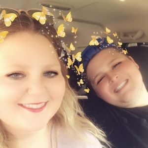 Meet your Posher, Kara